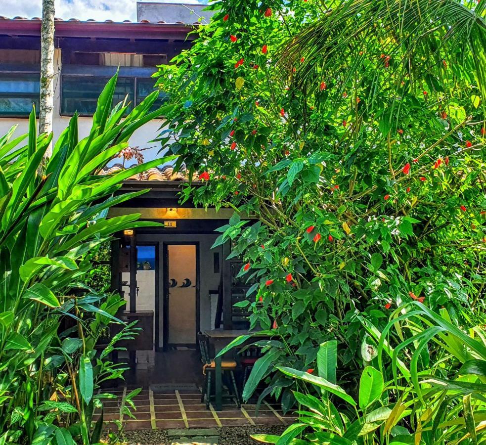 Apartamento Chalé rústico e charmoso na praia para casal! Ubatuba Exterior foto